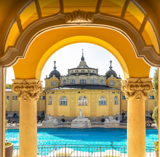 Sightseeing tour of Budapest - 4