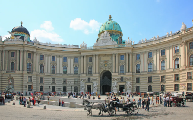 From Heviz to Vienna  - group excursion - 5