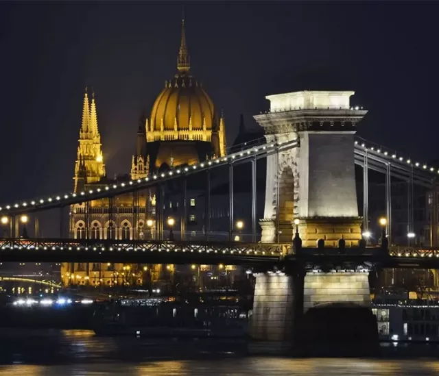 Evening boat trip on the Danube - 2