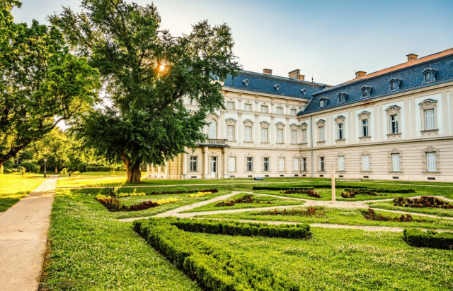 Private Tour from Hévíz to Keszthely - 3