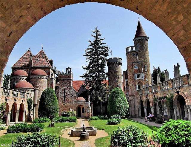 Из Хевиза - Секешфехервар (замок Боривар) и Шиофок (музей Имре Калмана) - 3