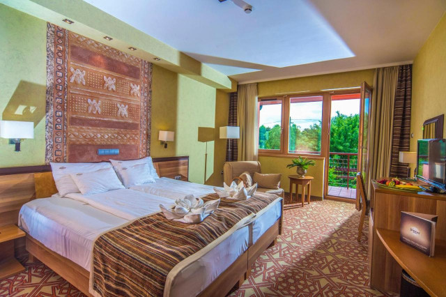 Shiraz Hotel Egerszalók - 1