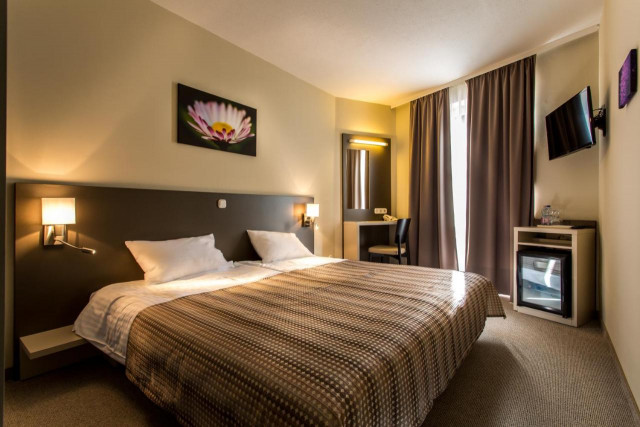 Corvin Hotel Budapest - 1