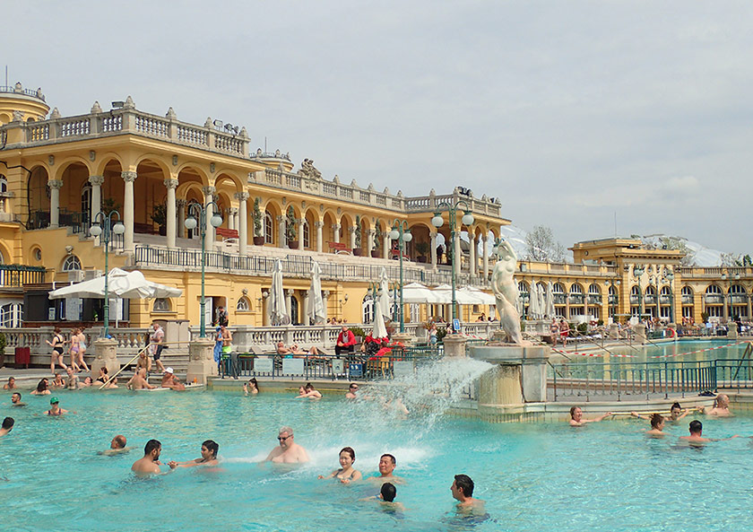 Санатории Будапешта с термальными источниками